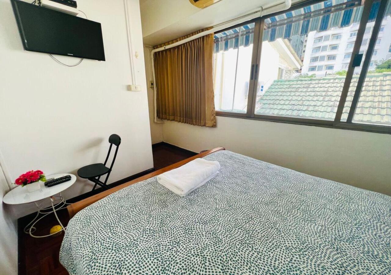 Hotel Reehouse@Soi Cowboy/Asoke Bts Bangkok Exterior foto